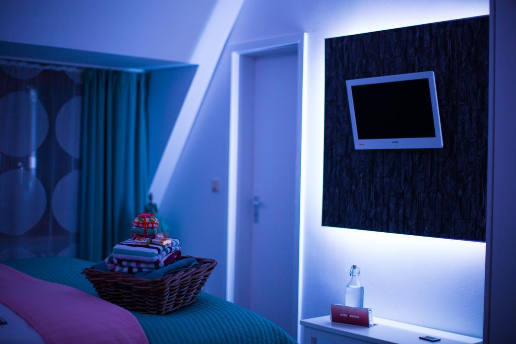 Hotel Barbarossa Garni Вюрцбург Екстериор снимка