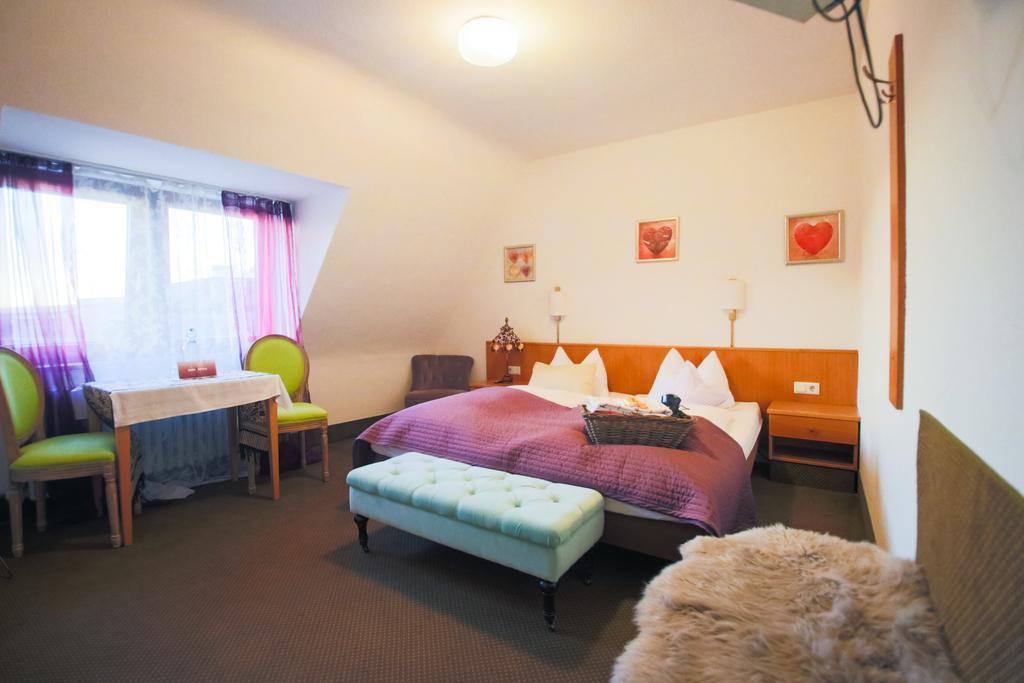 Hotel Barbarossa Garni Вюрцбург Екстериор снимка