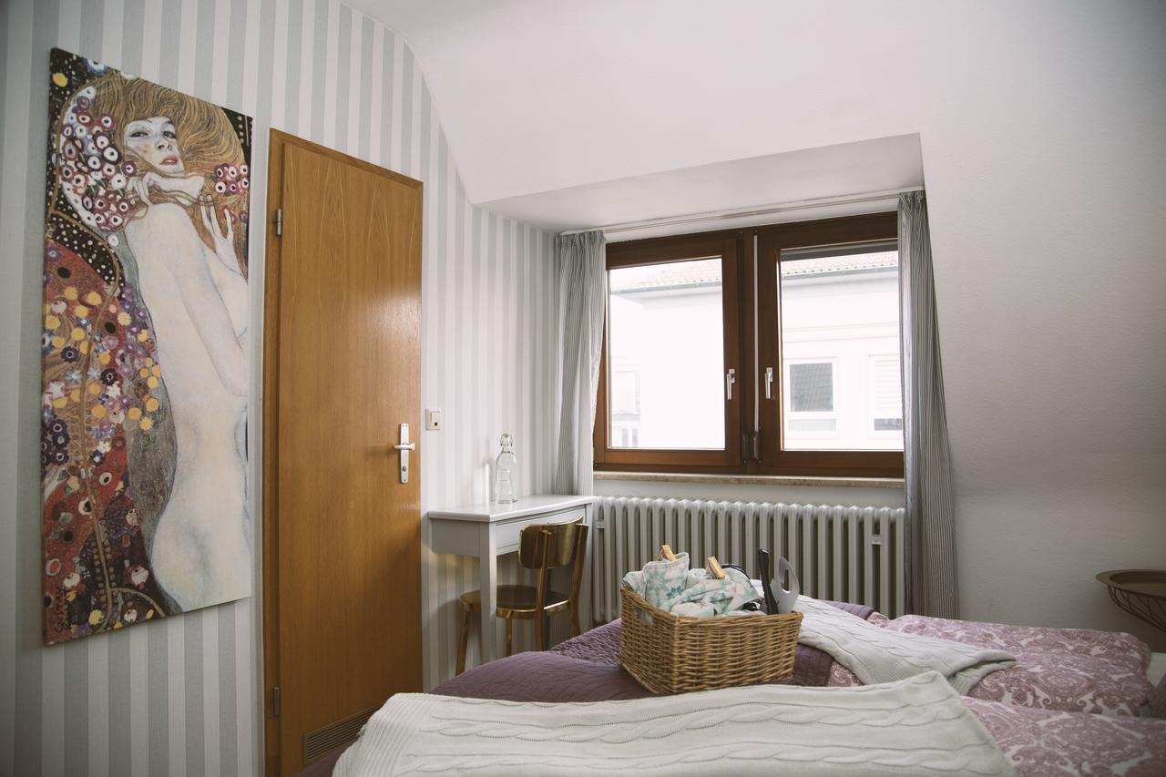 Hotel Barbarossa Garni Вюрцбург Екстериор снимка